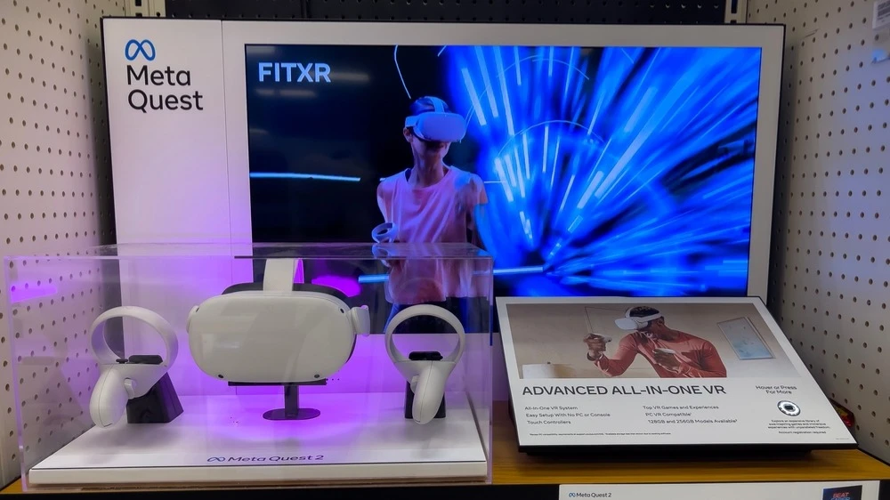 Demand for Meta VR headsets remains subdued / Photo: Shutterstock.com