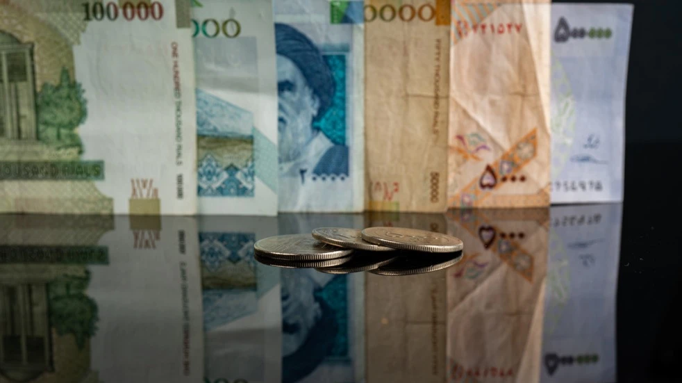 Резкое обесценение местной валюты стало одной из причин протестов в Иране. Фото: erdalislakphotography / Shutterstock.com