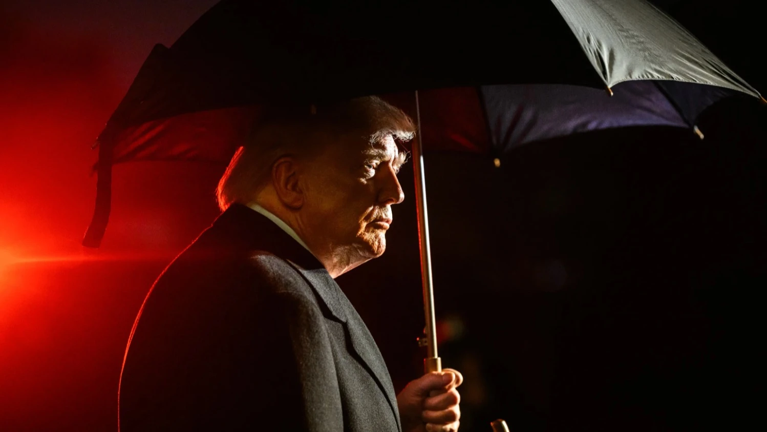 Президент США Дональд Трамп в последний момент отказался от захвата Гренландии. Но среди инвесторов его политика породила разговоры о том, как сократить вложения в американский рынок. Фото: The White House