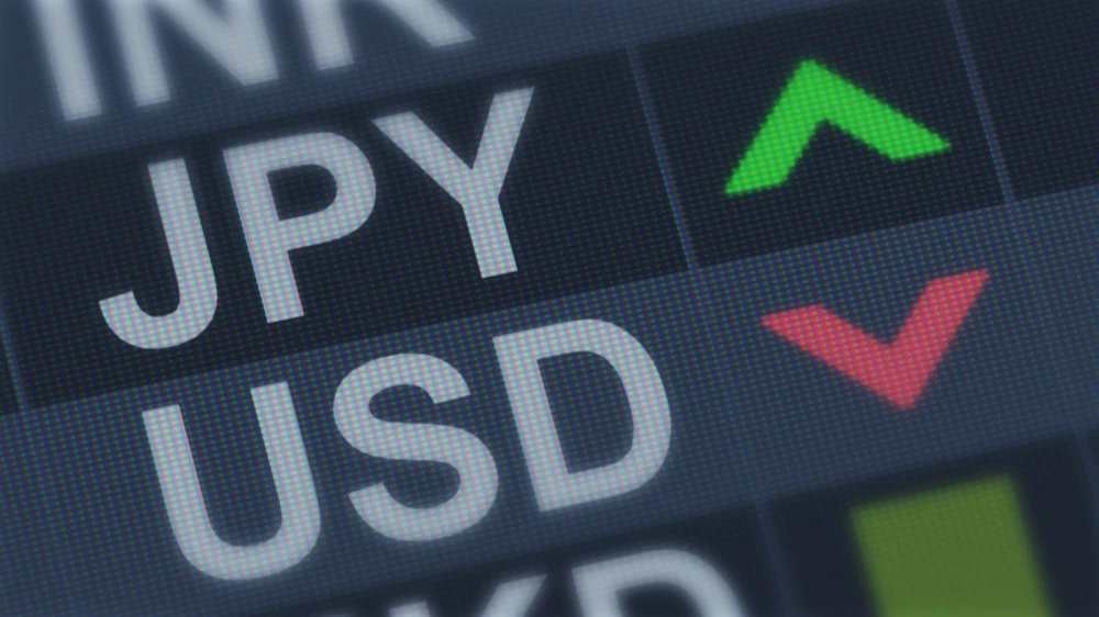 Внимание инвесторов сфокусировано на событиях, происходящих на валютном рынке / Фото: Motortion Films / Shutterstock