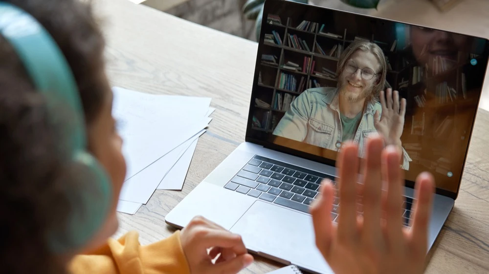 Акции Zoom подскочили до $95,5 — это их самая высокая цена с августа 2022 года / Фото: Shutterstock.com/Ground Picture