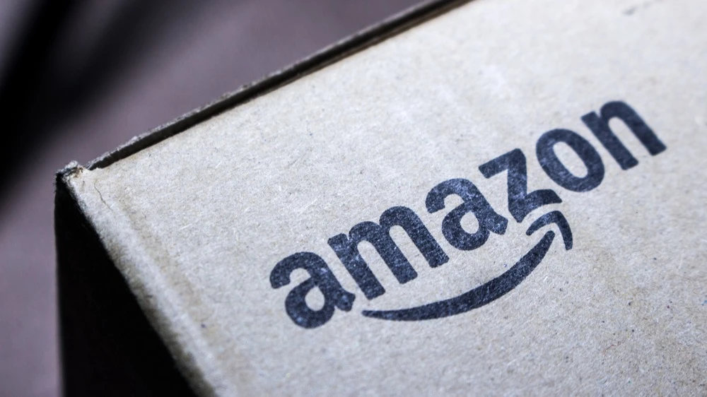 Amazon will lay off 16 thousand employees in an attempt to get rid of bureaucracy and optimize the management structure / Photo: Koshiro K / Shutterstock