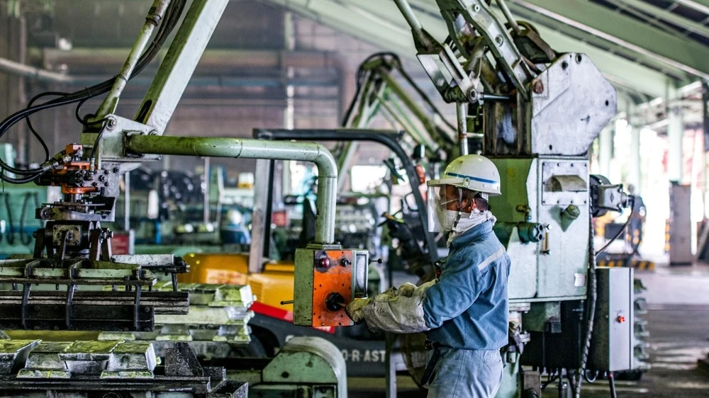 The S&amp;P 500 started February higher amid strong manufacturing activity data / Photo: jb moordiana/Shutterstock.com