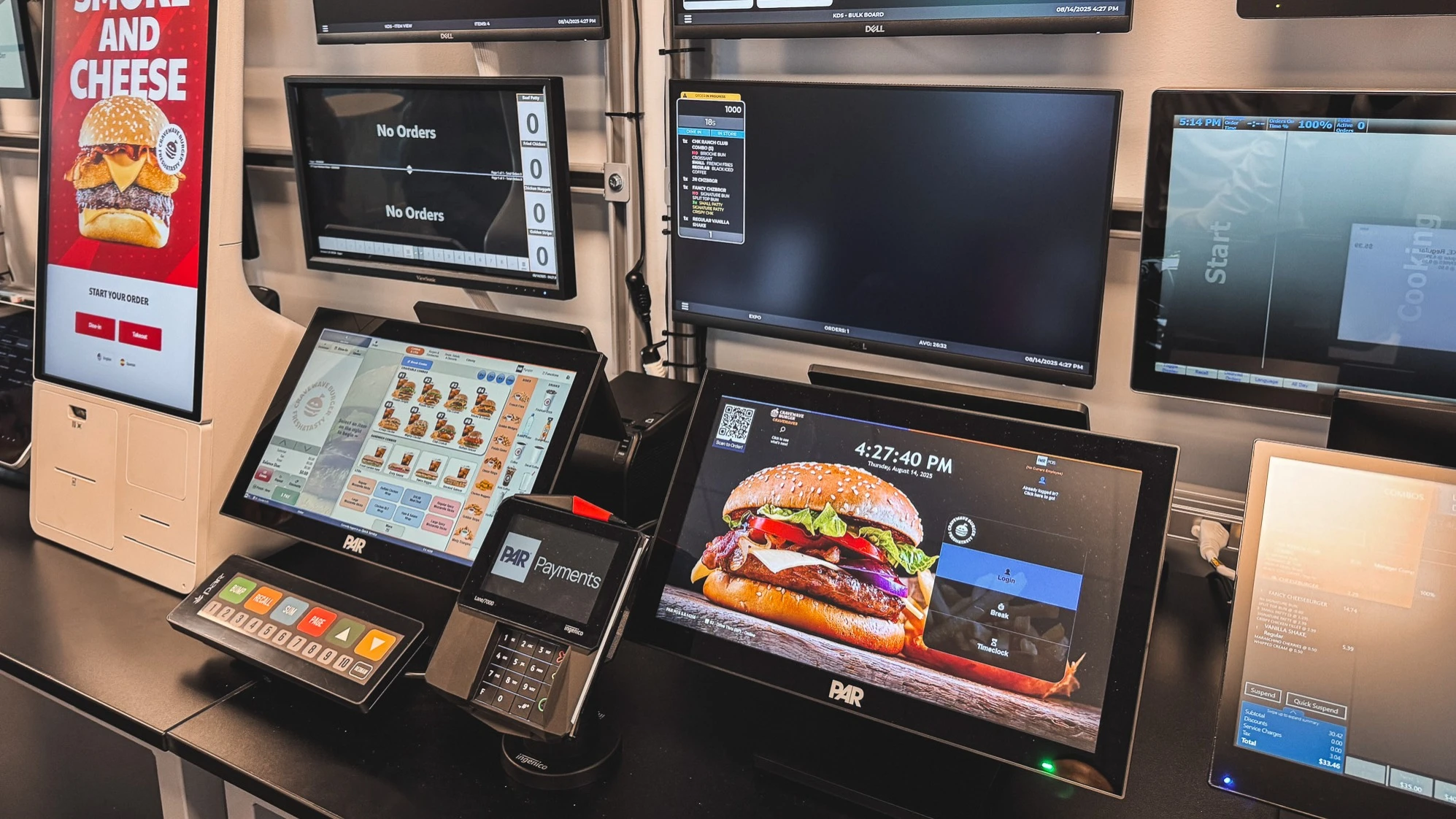 Analysts see strong upside potential in these three small-cap stocks / Photo: Facebook / Parpointofsale