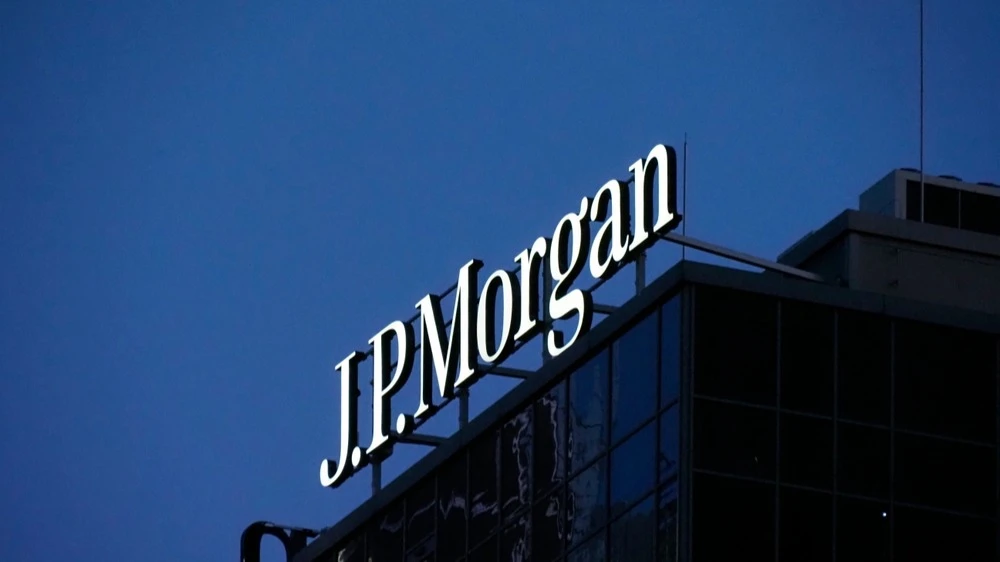 JPMorgan cut investments in the US, betting on emerging market, European and Japanese stocks / Photo: AxOst / Shutterstock.com