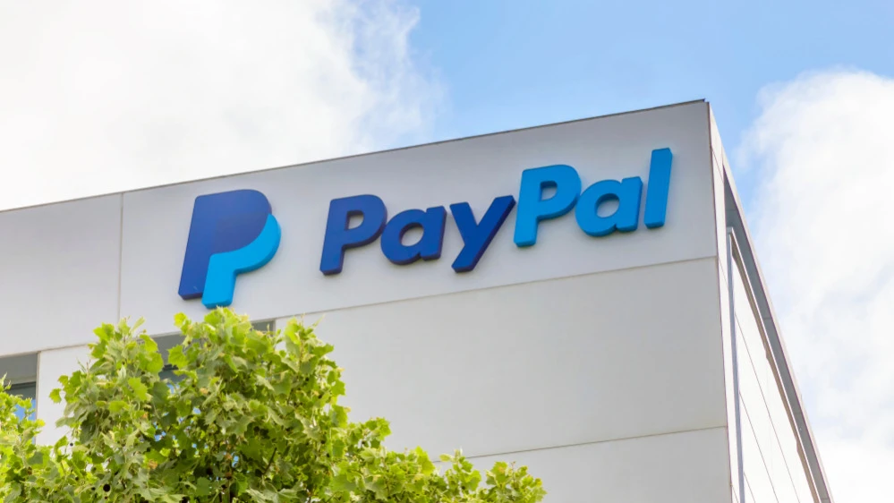 Система обработки платежей Stripe может выкупить PayPal / Фото: thetahoeguy / Shutterstock.com