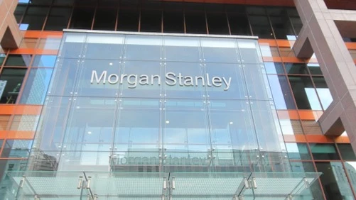 Аналитики Morgan Stanley выбрали акции, на которые, по их мнению, «избирательным инвесторам» стоит обратить внимание на фоне ИИ-паники /Фото: TK Kurikawa / Shutterstock