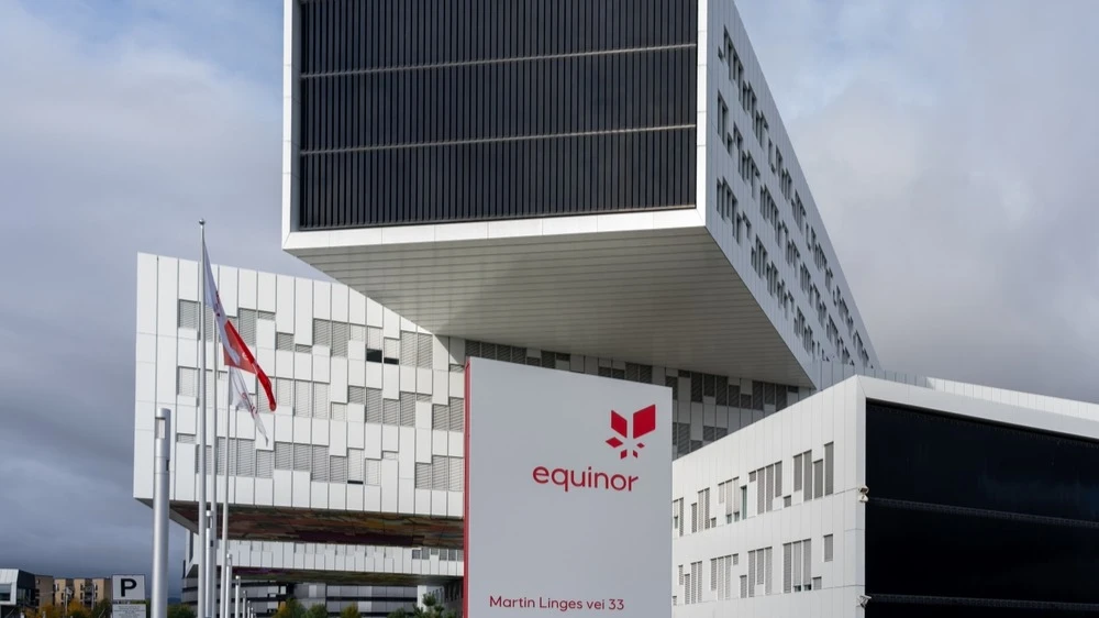 После начала военной операции США и Израиля против Ирана мировые рынки в начале недели переходят в защитные активы / Фото: JHVEPhoto/Shutterstock