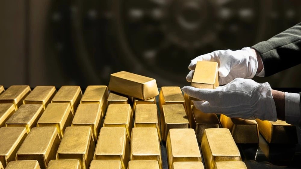 Золото подорожало больше чем на 3% на фоне войны на Ближнем Востоке / Фото: Shutterstock.com