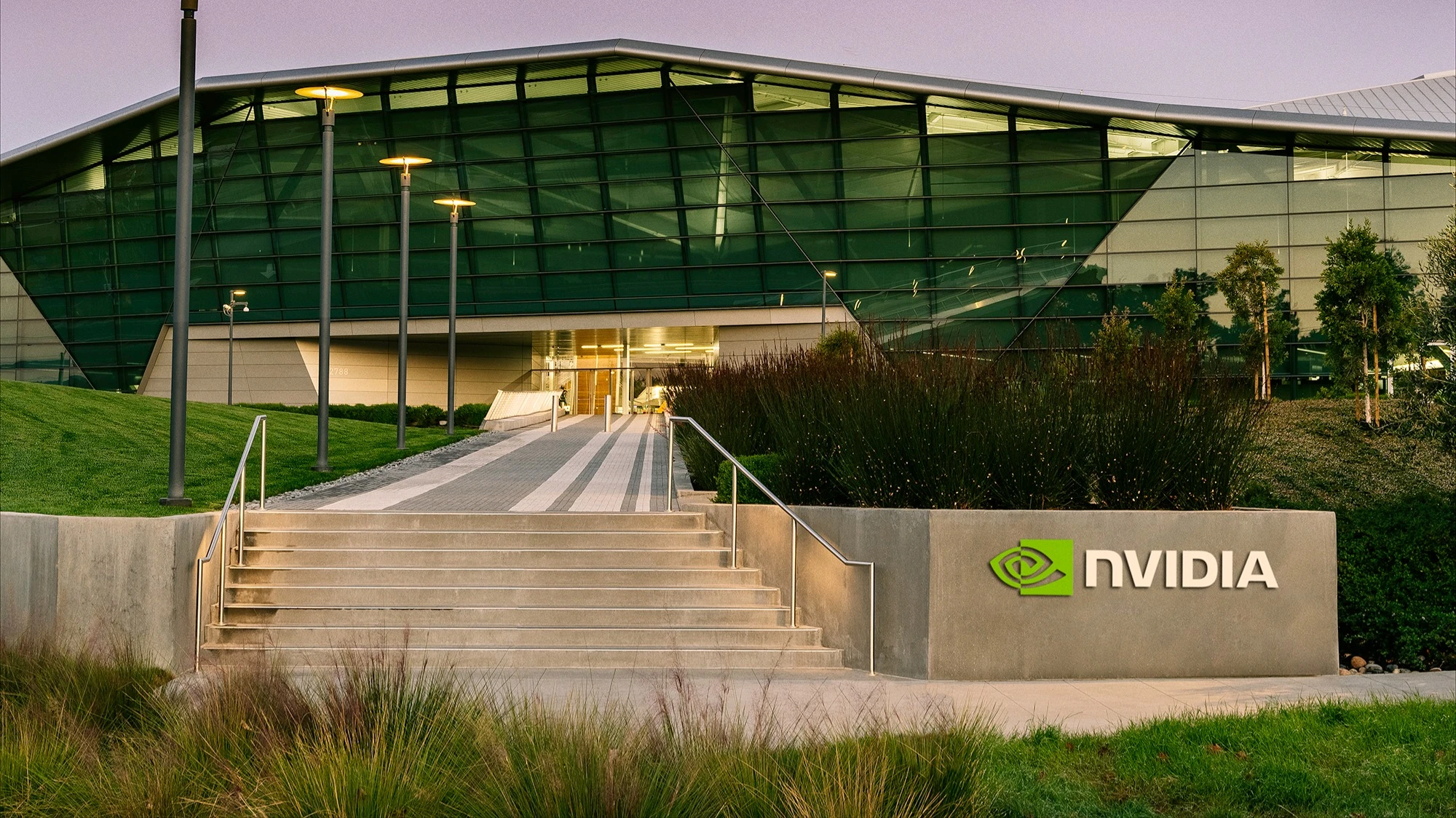 Nvidia invests $4 billion in photonic technologies / Photo: Nvidia