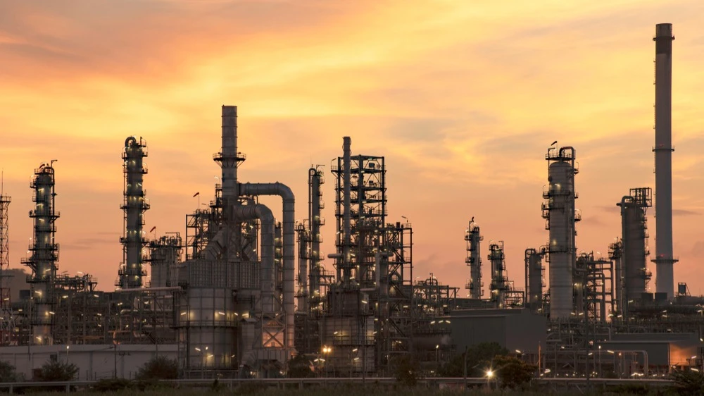 Disruptions in Middle Eastern oil supplies may increase demand for Russian energy resources / Photo: Shutterstock.com