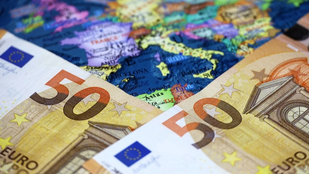 Европейские акции отыграли утреннее снижение / Фото: Oleg Elkov / Shutterstock