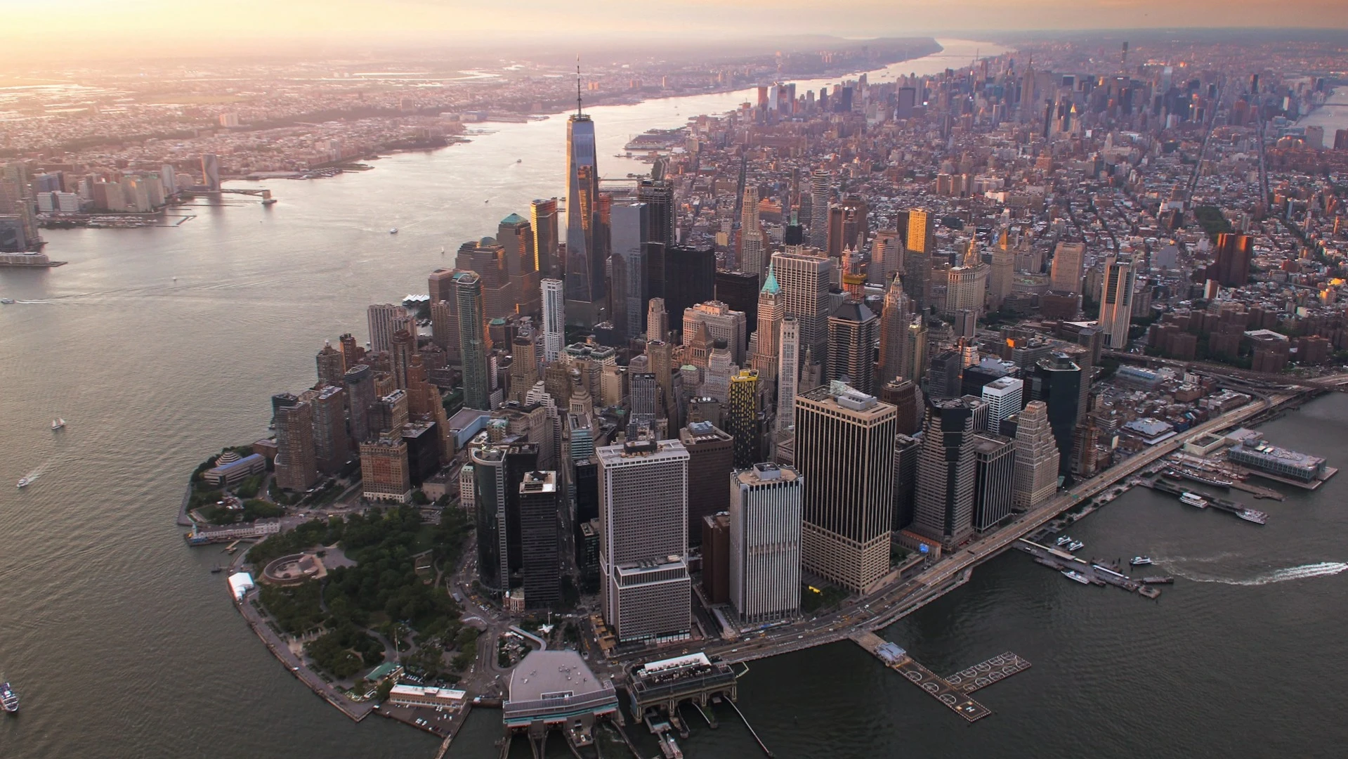 Уолл-стрит оценивает последствия нарушения поставок нефти из Персидского залива / Фото: Unsplash/Brandon Jacoby