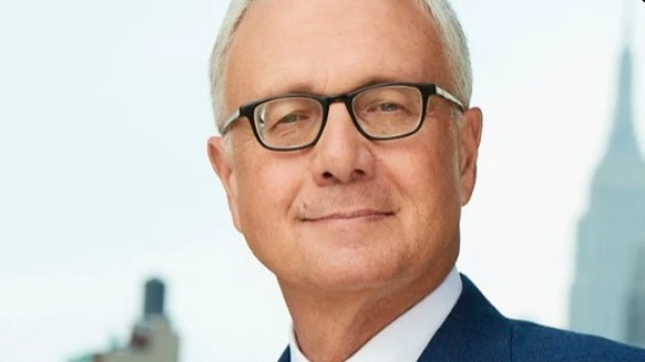 Ed Yardeni, founder of Yardeni Research, raised the probability of market collapse to 35% / Photo: Linkedin / Edward Yardeni