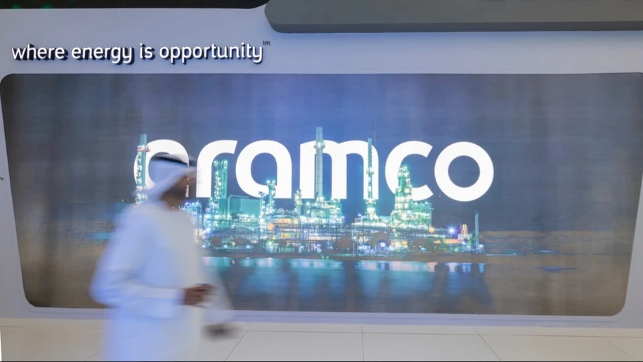 Производители нефти в Персидском заливе вынуждены снижать добычу из-за заполнения нефтехранилищ после блокировки судоходства в регионе / Фото: Shutterstock.com