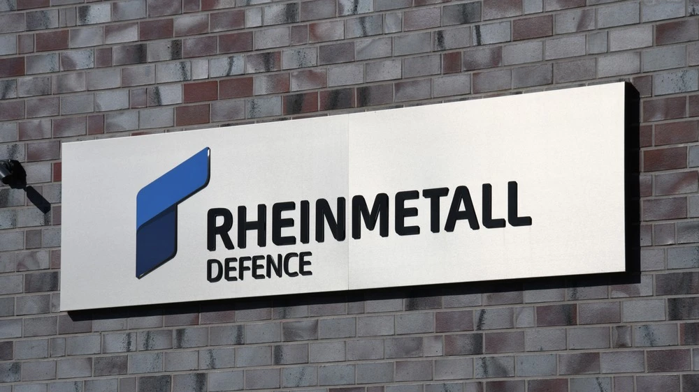 Акции немецкой Rheinmetall выглядят дороже бумаг американских конкурентов, которые не так сильно выиграли от военного конфликта в Украине / Фото: nitpicker / Shutterstock.com