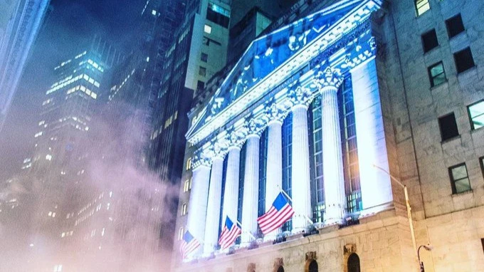 Американские акции подешевели по итогу недели из-за подорожания нефти / Фото: X / NYSE