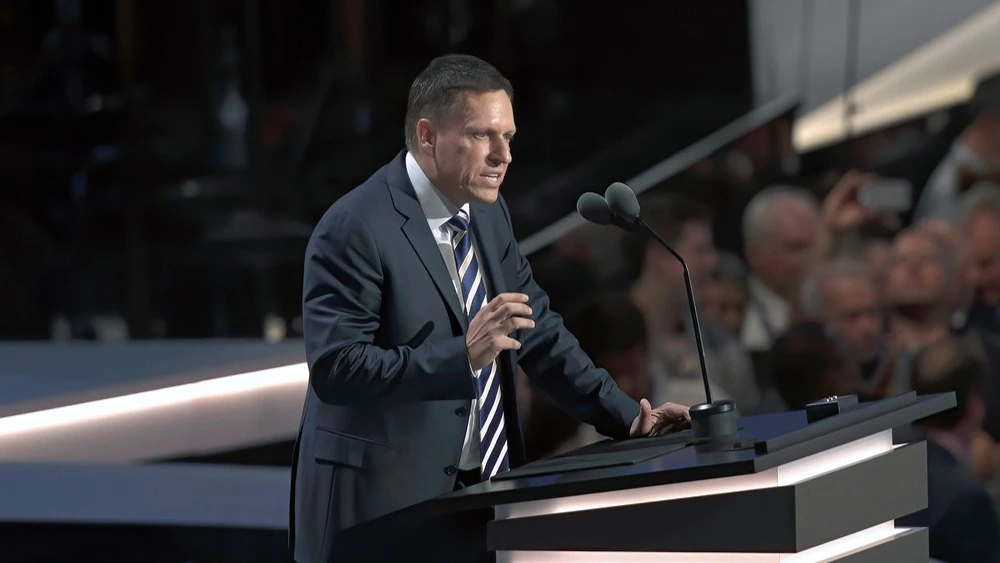 Thiel characterizes proponents of AI regulation as harbingers of the Antichrist / Photo: mark reinstein / Shutterstock.com