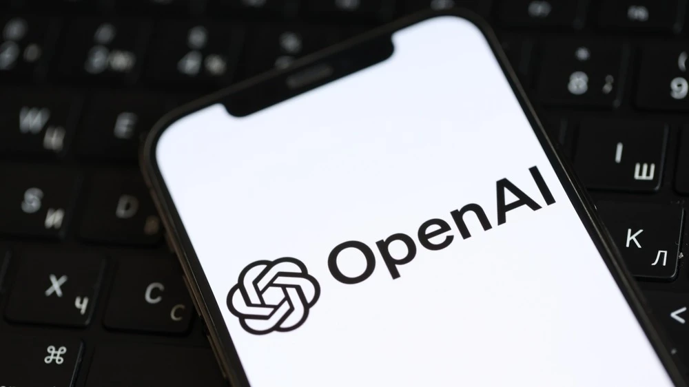 OpenAI discusses $10 billion partnership with private equity funds/Photo: shutterstock.com/Mehaniq