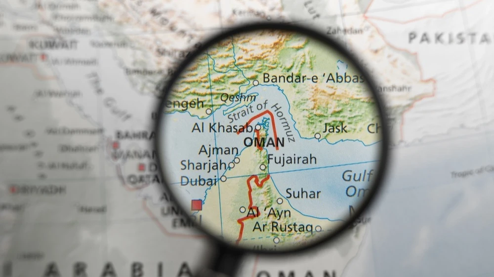 The blockade of the Strait of Hormuz has effectively cut off Asias and Europes largest consumers from some of their suppliers of energy, metals and chemicals / Photo: La Terase / Shutterstock.com
