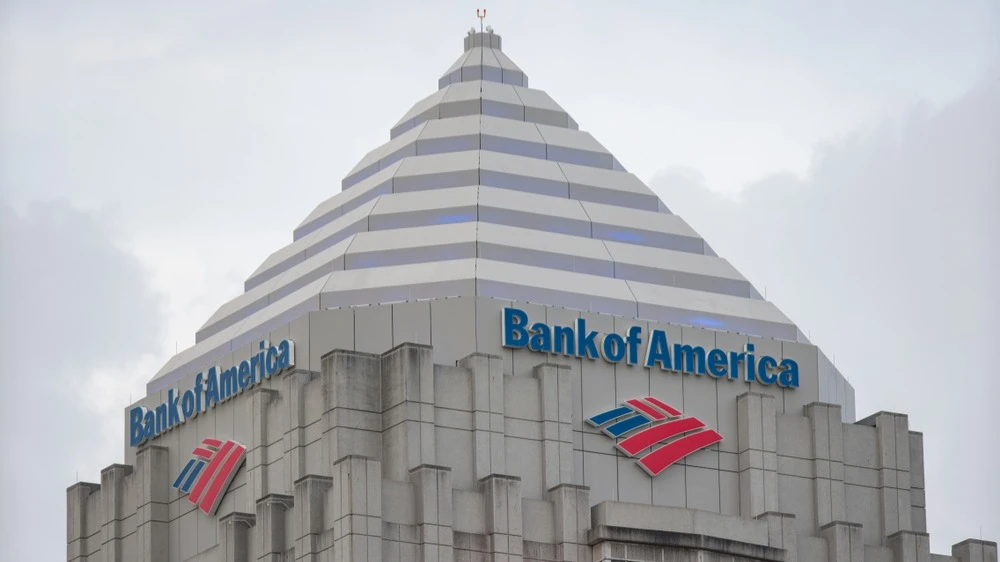 BofA apologized for its recommendation to short European companies, a recommendation the bank gave the day before, justifying it by possible risks associated with the private lending sector / Photo: Felix Mizioznikov / Shutterstock