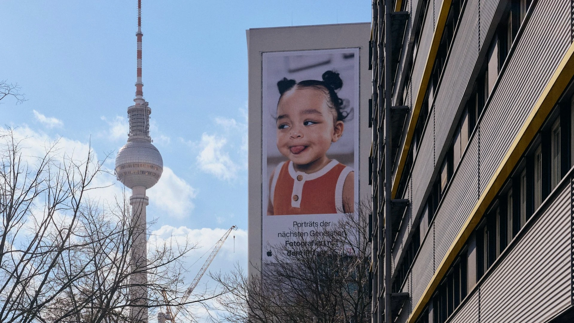 Немецкий индекс DAX рос 25 марта активнее, чем французский CAC 40 или британский FTSE 100 / Фото: Unsplash/Alireza Banijani