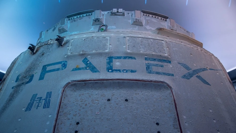 SpaceX could file for the largest IPO in history any day now / Photo: ChicagoPhotographer/Shutterstock.com