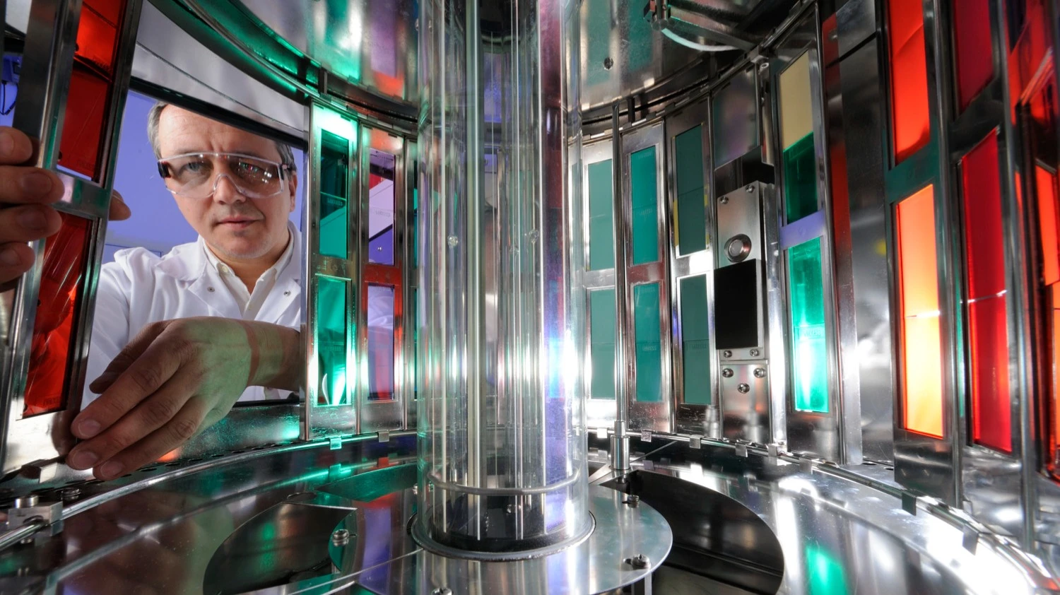 JPMorgan сразу на две ступени повысил рейтинг немецкого химического концерна Lanxess / Фото: LANXESS