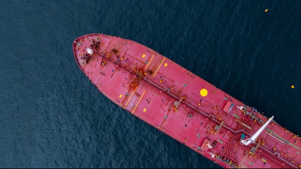 Красное море стало ключевой альтернативой Ормузскому проливу, который оказался практически парализован из-за войны с Ираном / Фото: shutterstock.com