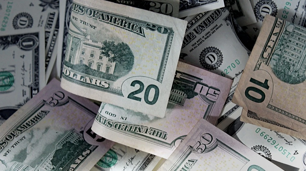 Всякий раз, когда появляется надежда на урегулирование конфликта, доллар США очень быстро начинает снижаться, обращает внимание аналитик / Фото: Jagoda_Mazurek / Shutterstock