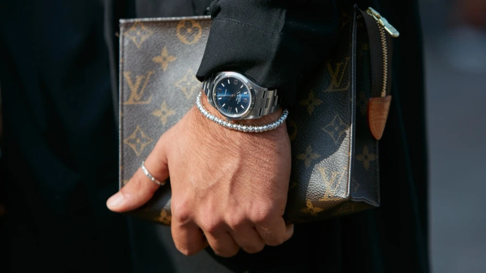 Deutsche Bank ждет «резкий разворот» люксовых акций при ослаблении конфликта на Ближнем Востоке / Фото: andersphoto / Shutterstock.com