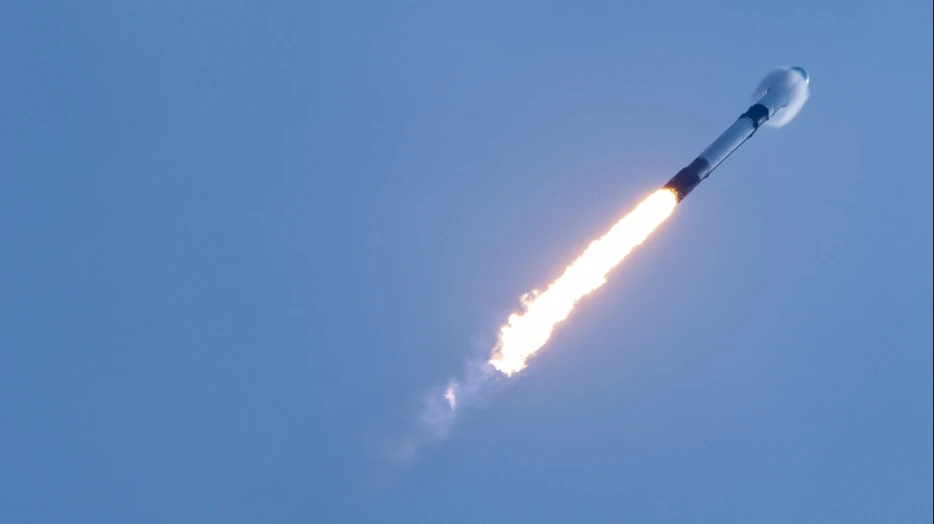 Space launch leader aims to become the sixth most capitalized public company / Photo: Graham L. Smith / Shutterstock.com