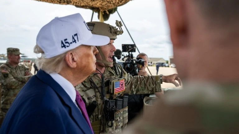 Трамп ранее уже угрожал разбомбить энергетическую инфраструктуру Ирана, но затем переносил крайний срок, ссылаясь на переговоры / Фото: Whitehouse.gov