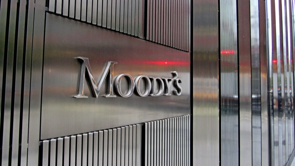 Moody’s понизило прогноз по фондам кредитования компаний в США до негативного / Фото: Daniel J. Macy / Shutterstock