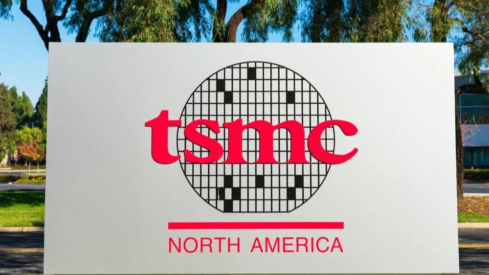 Доходность акций TSMC в 2026 году значительно опережает динамику бумаг ее американских заказчиков / Фото: Michael Vi/Shutterstock.com