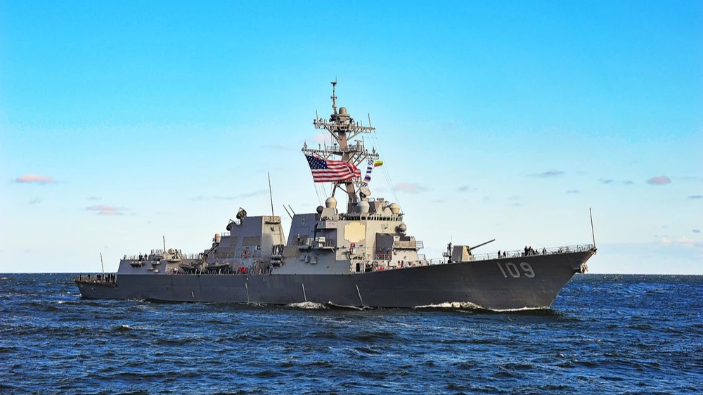 Trump announced that the U.S. will proceed to free the Strait of Hormuz / Photo: Vytautas Kielaitis / Shutterstock.com