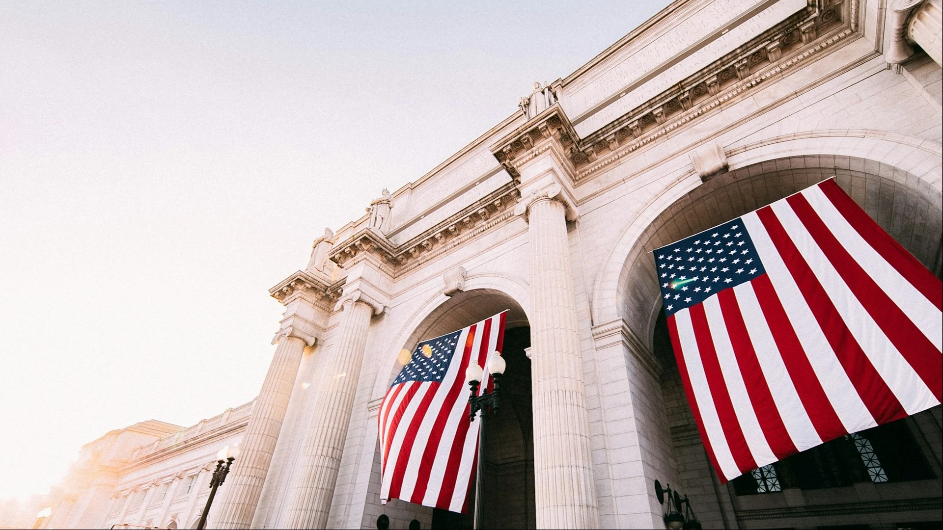 США и Иран обсуждают проведение нового очного раунда переговоров о более долгосрочном прекращении огня после безрезультатной встречи / Фото: Caleb Fisher / unsplash