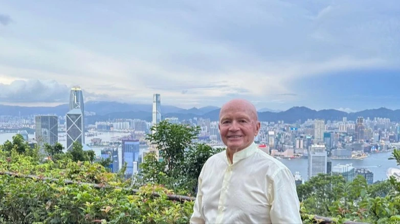 Emerging markets investment pioneer Mark Mobius dies