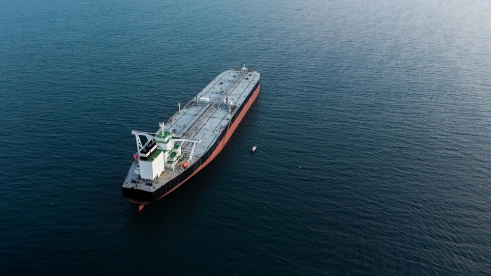 Кувейт ограничивает поставки нефти из-за блокады Ормузского пролива / Фото: Clare Louise Jackson / Shutterstock