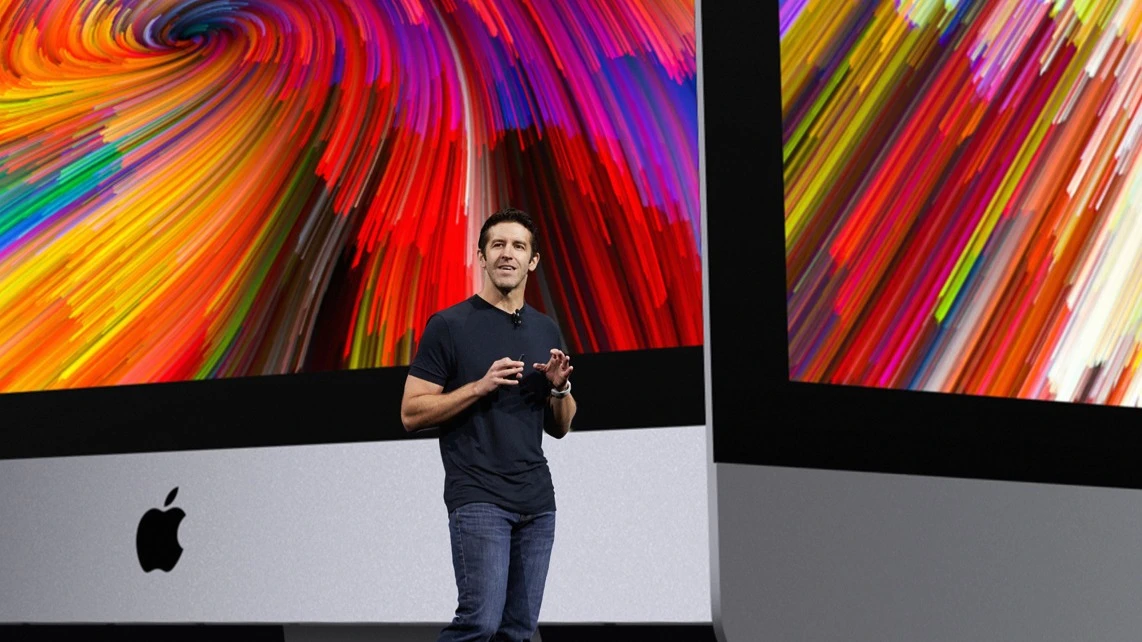 Коллеги описывают Джона Тернуса как скрупулезного инженера и рассудительного руководителя /  Фото: apple.com