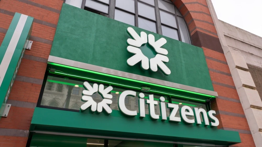 Citizens Financial profits up 39% year-over-year / Photo: JHVEPhoto / Shutterstock.com