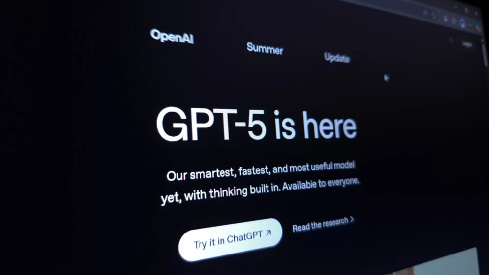 OpenAI says the new GPT model poses no direct threat to cybersecurity / Photo: Nwz / Shutterstock.com