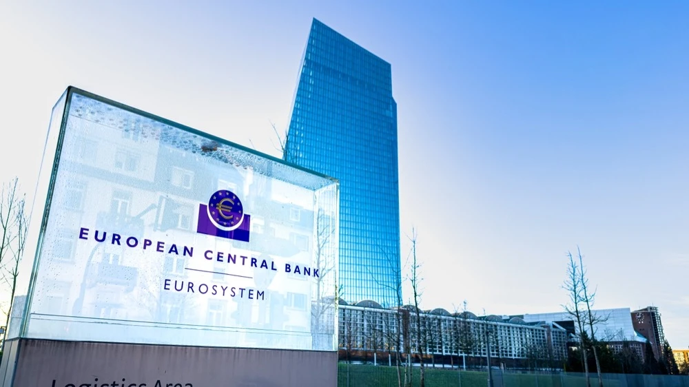 Европе грозит рецессия, если кризис в Ормузе не решат за месяц / Фото: ilolab / Shutterstock