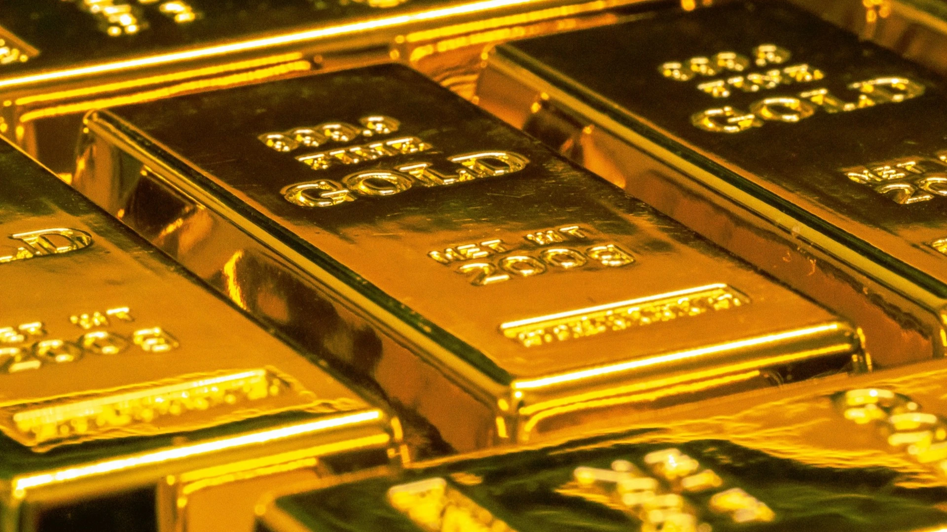 Singapores gold imports from Dubai hit a five-year high in March / Photo: unsplash.com / Jingming Pan