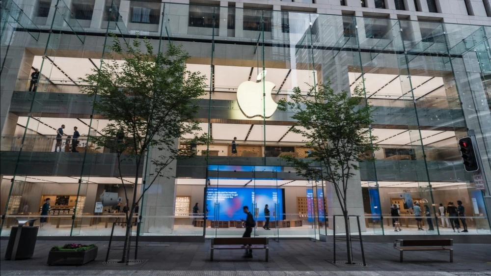 Apple готовится к крупному поглощению, отмечают аналитики / Фото: Vivid Brands / Shutterstock.com