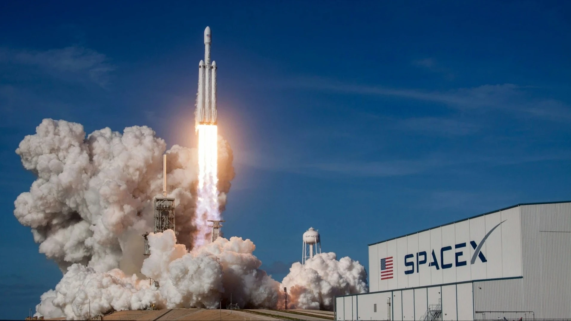 Илон Маск форсирует выход SpaceX на биржу: теперь IPO ожидается в начале второй декады июня / Фото: Unsplash/SpaceX