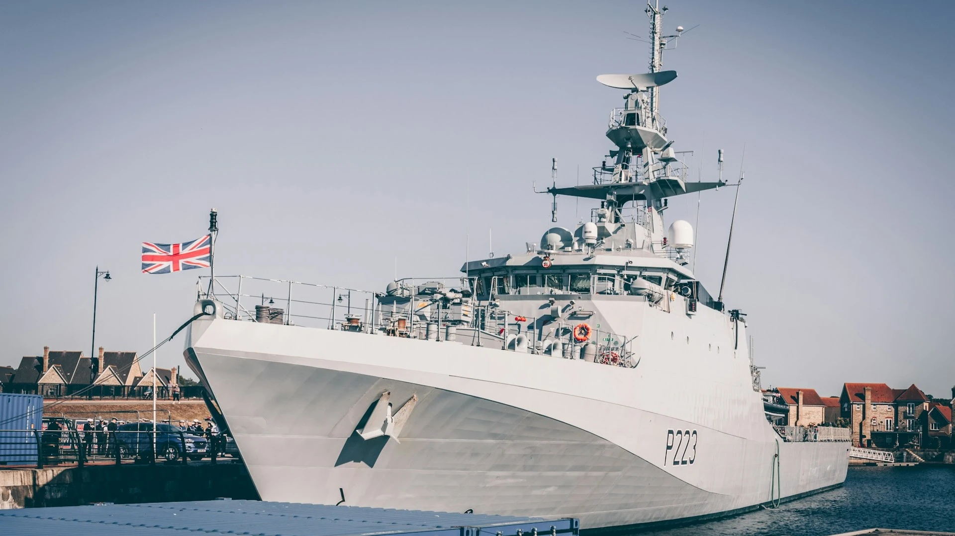 NATO discusses joint operation to protect shipping in the Strait of Hormuz / Photo: Unsplash / Andy Holmes