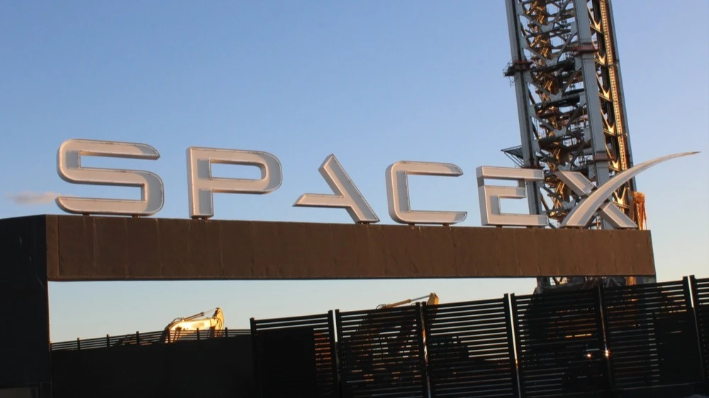 SpaceX is planning an IPO on June 12. Photo: Findaview/Shutterstock