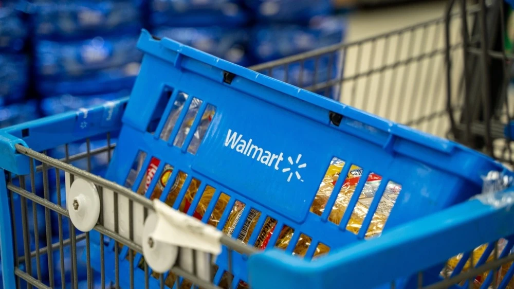 У акций Walmart выдался худший день за 18 месяцев / Фото: Shutterstock.com / Erman Gunes