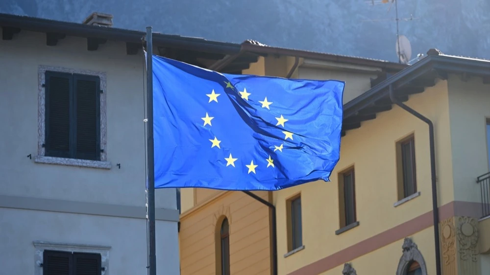Если Ормузский пролив не откроется в ближайшее время, перспективы европейских акций серьезно ухудшатся / Фото: Volker Rauch / Shutterstock.com